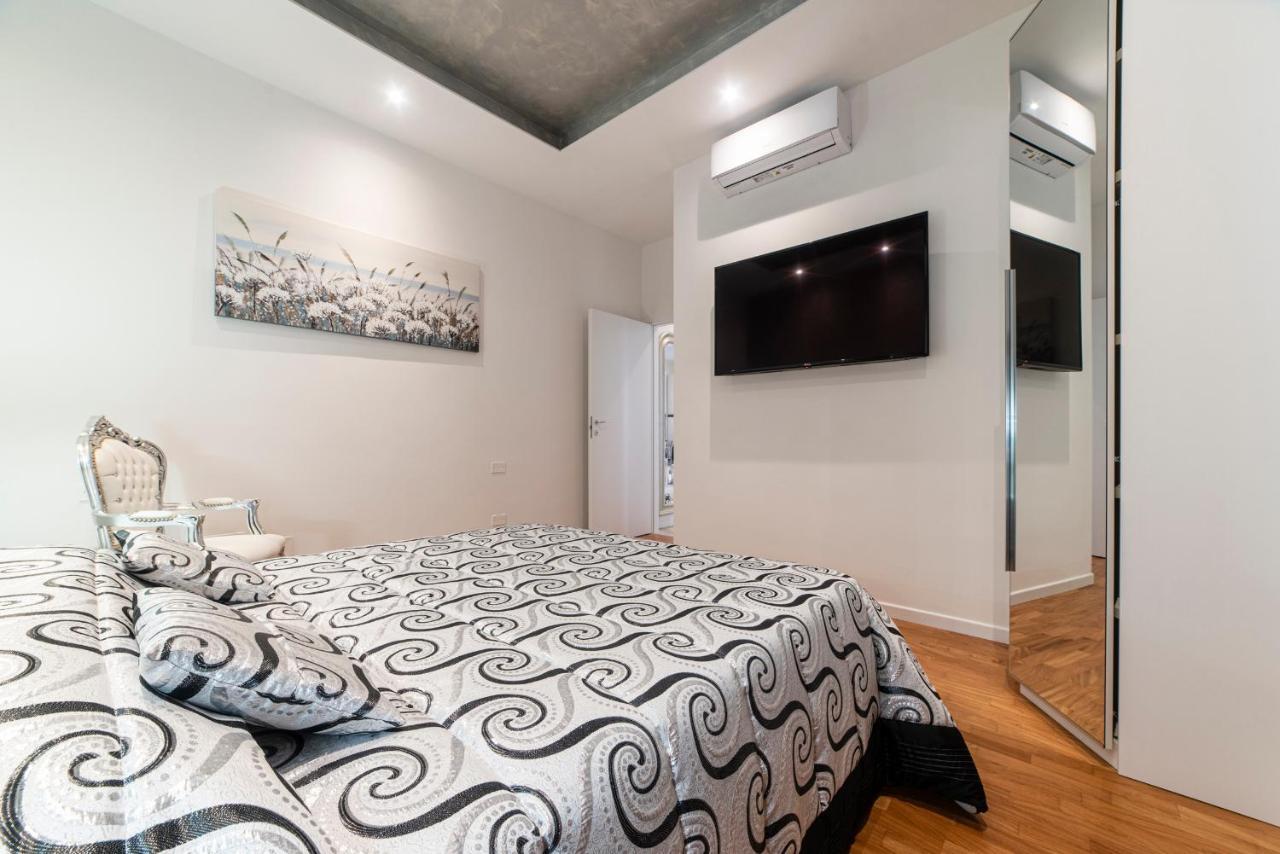 Fashion Apartment Silver Bologna Exteriör bild