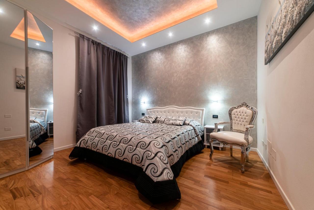 Fashion Apartment Silver Bologna Exteriör bild