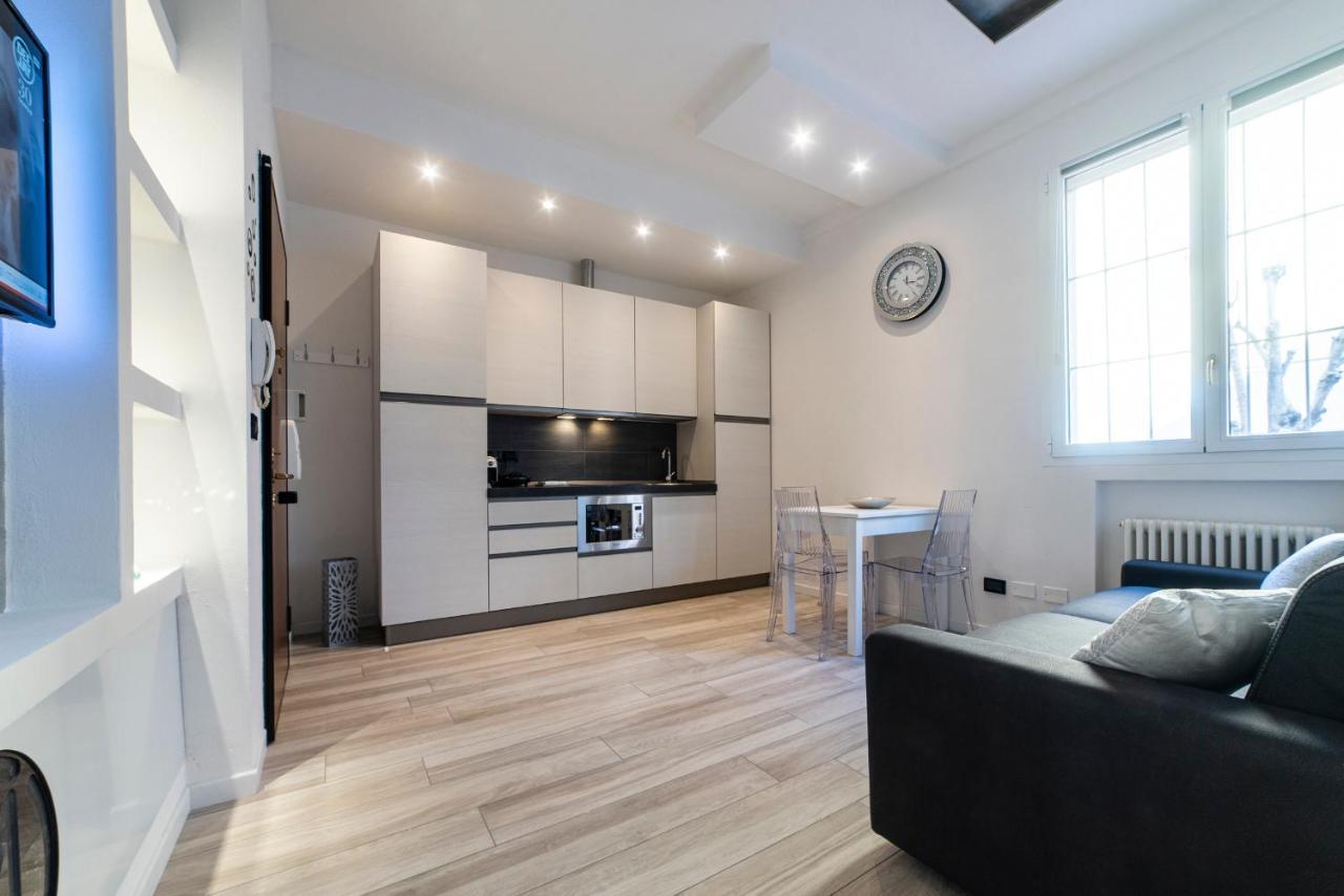 Fashion Apartment Silver Bologna Exteriör bild