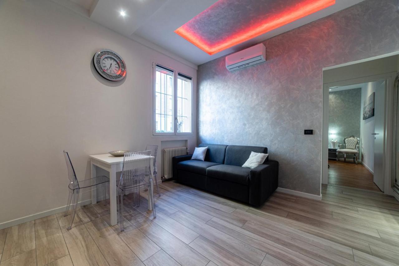 Fashion Apartment Silver Bologna Exteriör bild