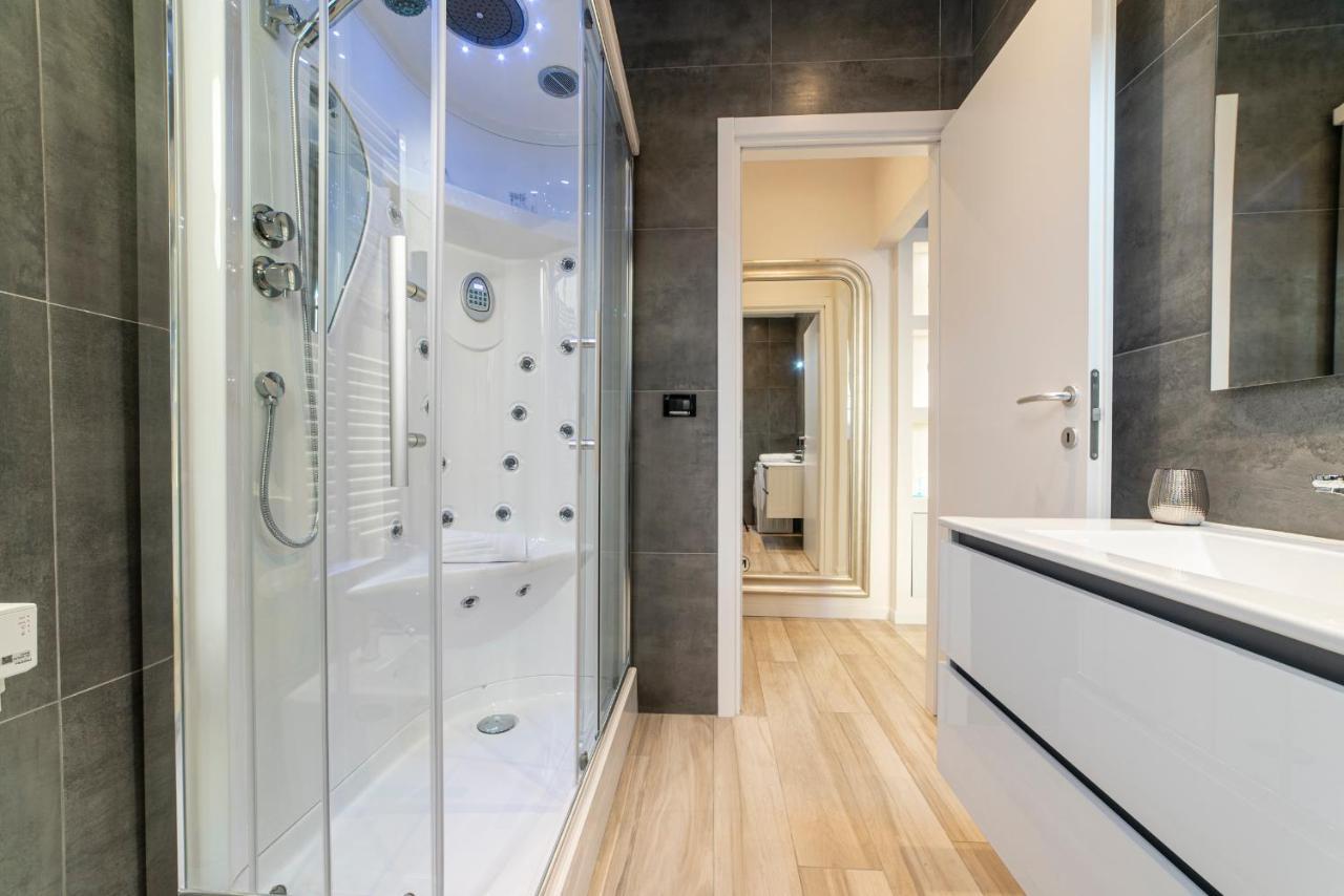 Fashion Apartment Silver Bologna Exteriör bild