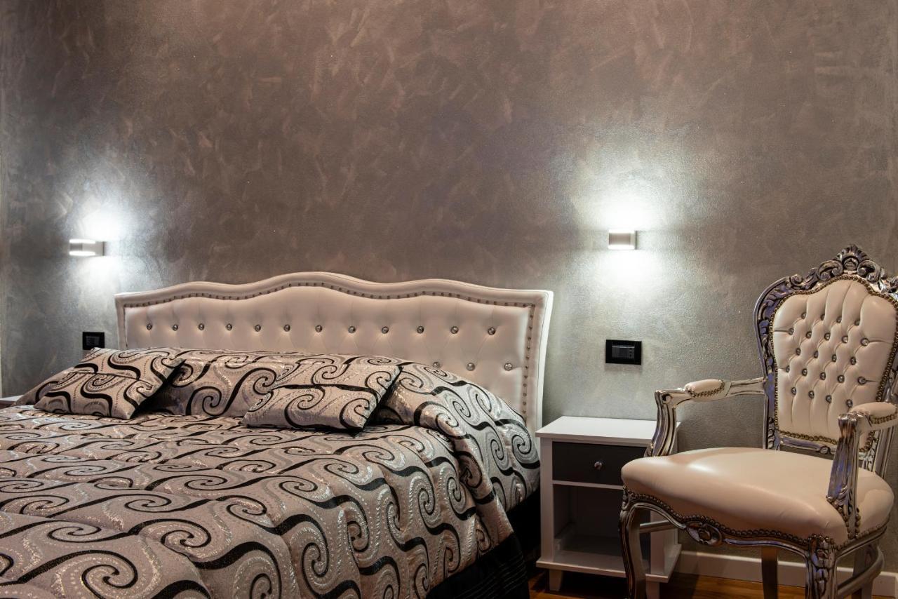 Fashion Apartment Silver Bologna Exteriör bild