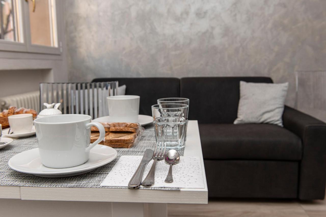 Fashion Apartment Silver Bologna Exteriör bild