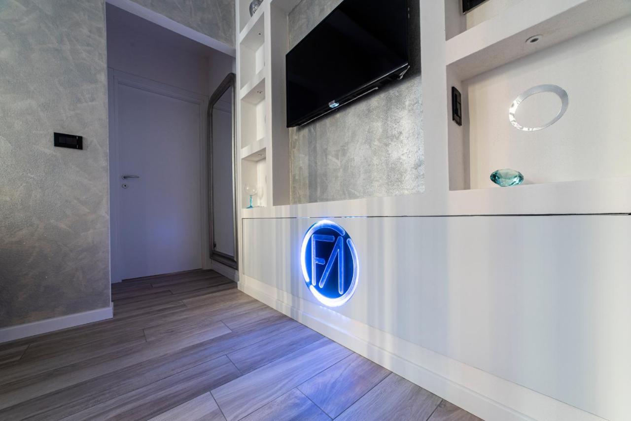 Fashion Apartment Silver Bologna Exteriör bild