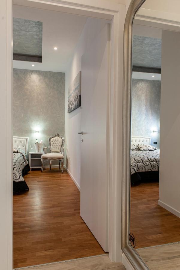 Fashion Apartment Silver Bologna Exteriör bild